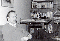 Romano Scarpa at home, from the Blue Book